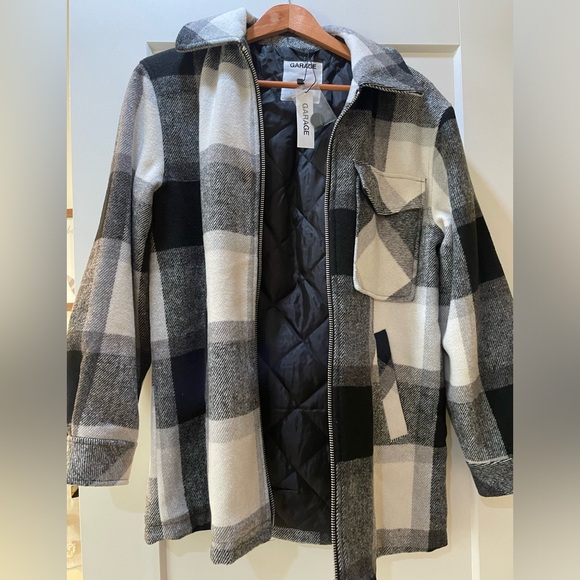 Women’s Garage Plaid Jacket - Picture 2 of 5